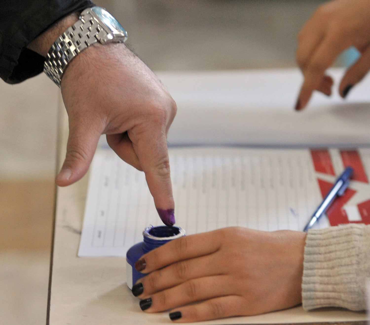 مراقبون: تونس الوحيدة من بلدان الربيع العربي التي انتقلت لديمقراطية كاملة