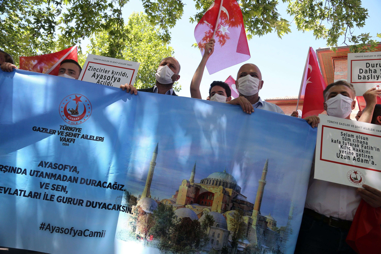 أردوغان أثار غضب العالم المسيحي والأقليات المسيحية بعد أن قرر تحويل آيا صوفيا إلى مسجد قبل أكثر من عام