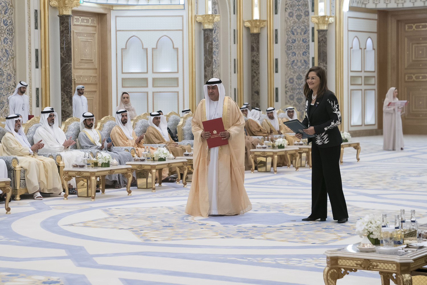 علاقات متكاملة