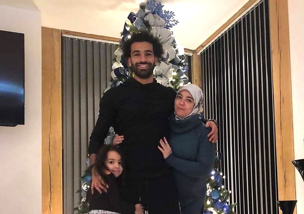 انتقادات مصدرها قيعان حفرها أناس يسمّوْن "الدعاة" يكتسبون عيشهم من دعوة المسلمين إلى الإسلام