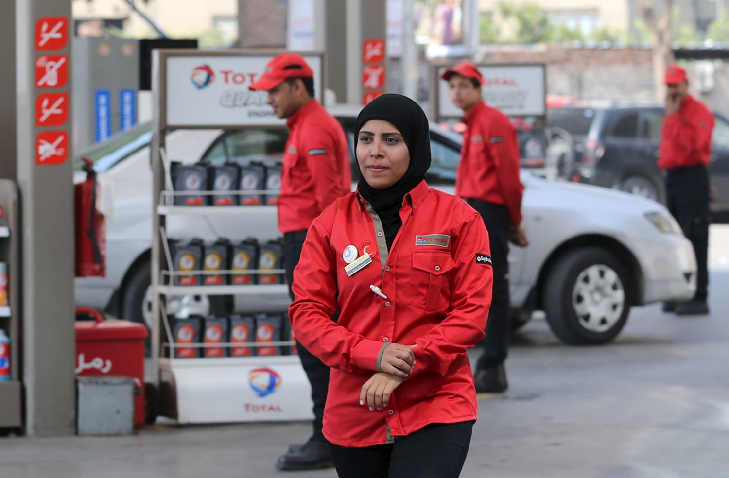 التحدي يشمل الإناث والذكور