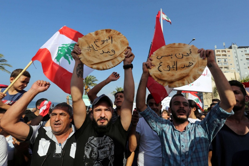 الفقر يعصف بنصف سكان لبنان