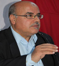 أحمد الأبيض: في بعض الأحيان لا يكون نبش الماضي سلوكا داخليا نابعا من ذات الزوج