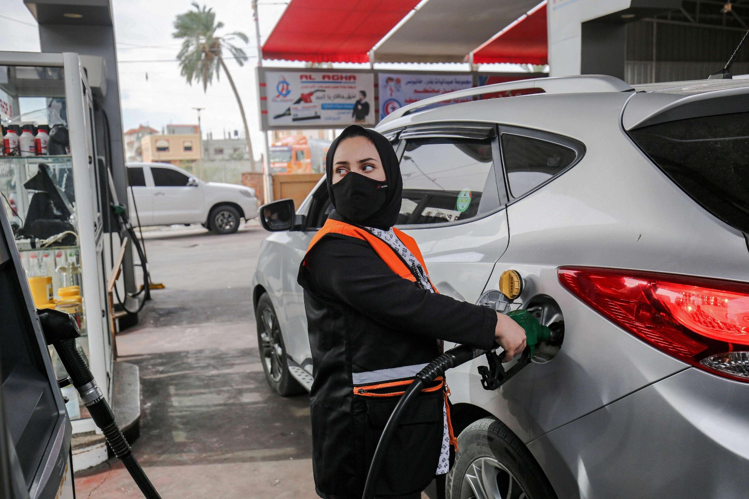 عمل المرأة في ميادين ذكورية ظاهرة جديدة فرضها تطور المجتمعات