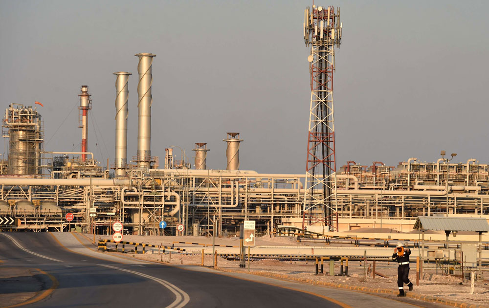 0.3 في المئة نسبة نمو الاقتصاد السعودي خلال عام 2019 بسبب انكماش قطاع النفط