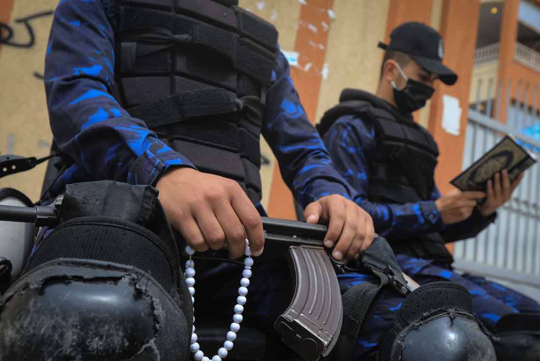 أسرار محصنة في الزنازين المظلمة