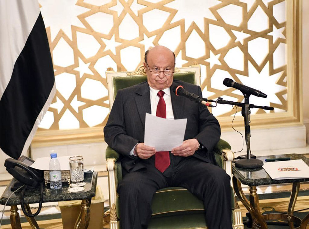 عبدربه منصور هادي: ضرورة تنفيذ اتفاق الرياض دون انتقاء أو تجزئة