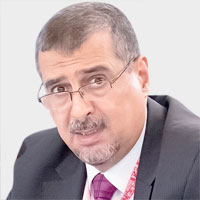 عبدالرزاق العرادي: النويري أطلق رصاصة الرحمة على المادة 12 لقانون انتخاب الرئيس