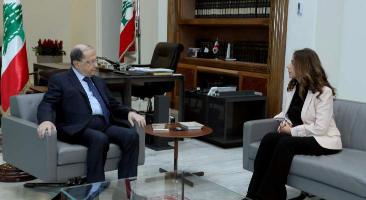 اسم عكر نقطة خلافية كبيرة وسبب أساسي من أسباب انقسام الشارع حول الحكومة، في ظل عدم وجود أي تاريخ سياسي لها، ما أثار الشكوك حول الهدف من تعيينها