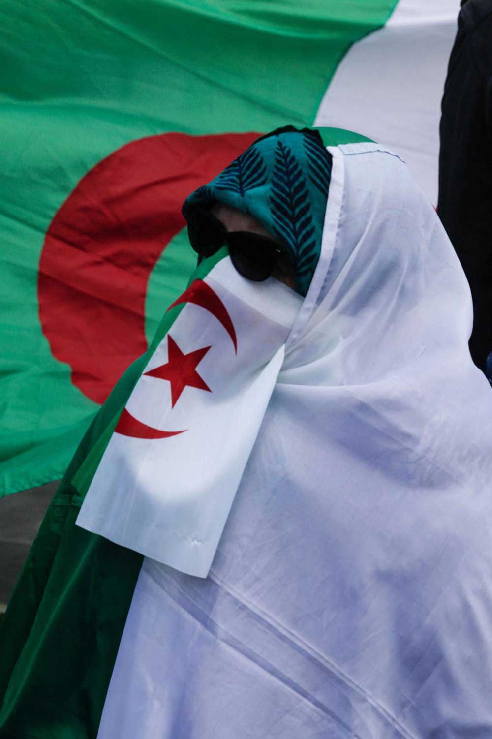 الجزائر Thumbnail