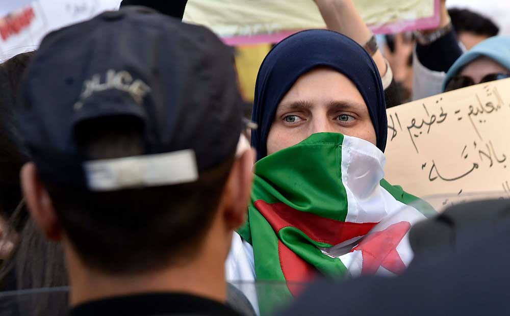 الجزائر Thumbnail