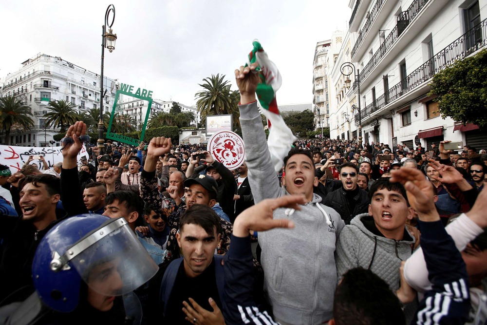 الجزائر Thumbnail