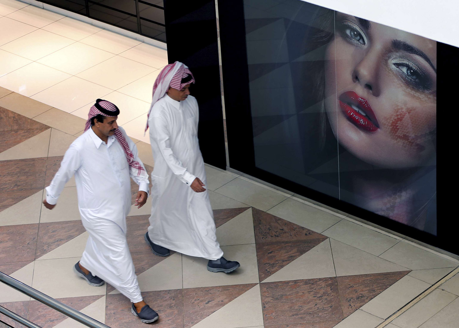 قطر Thumbnail