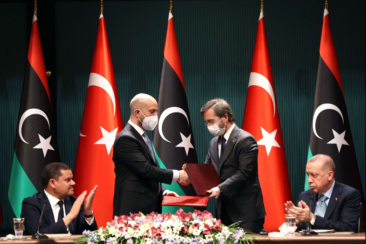 عندما يبحث أردوغان عن صفقة لتقاسم النفوذ في ليبيا مع مصر Thumbnail