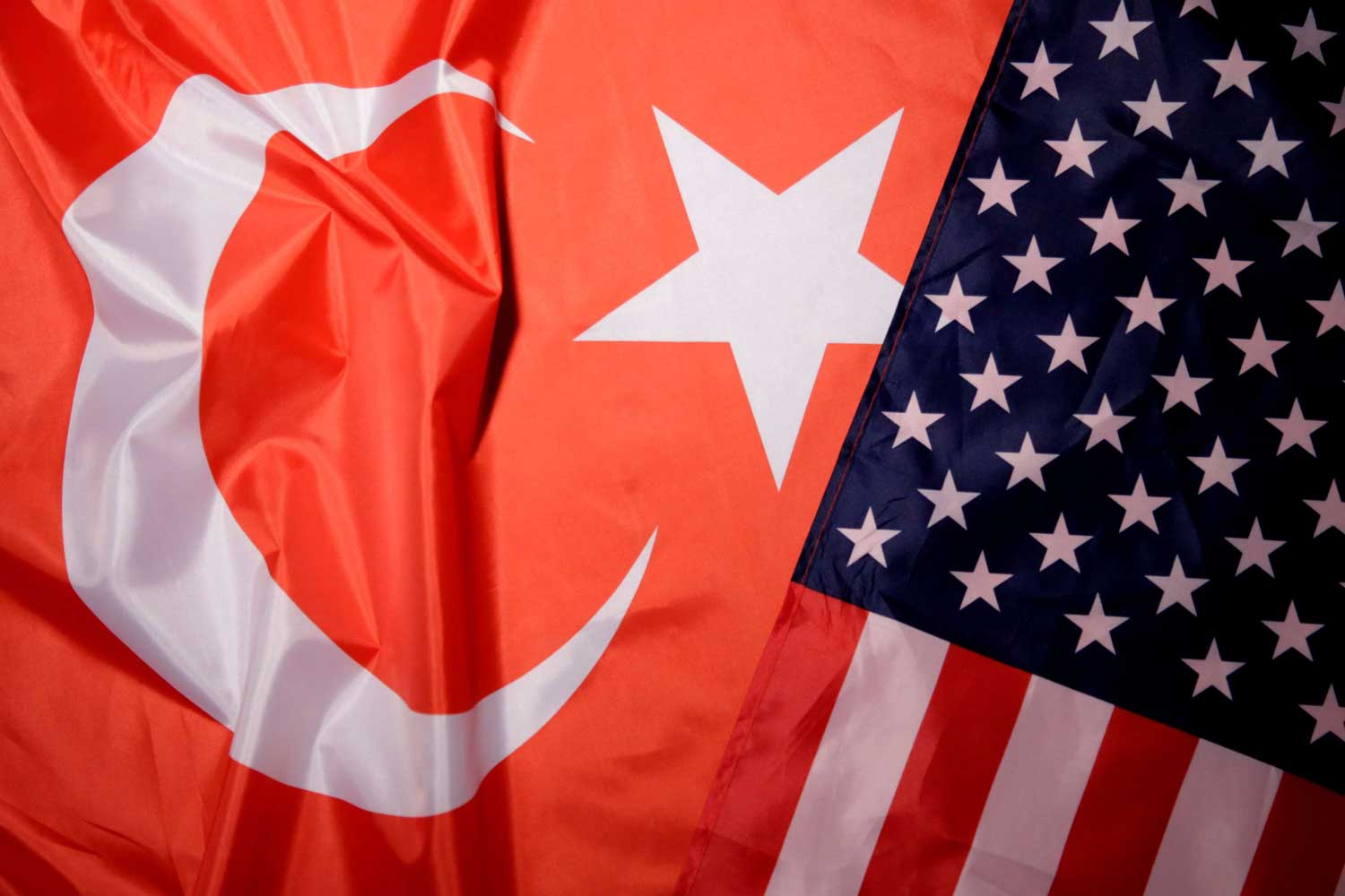 روسيا ورقة ابتزاز أردوغان للأميركيين: لكن إلى متى؟ Thumbnail